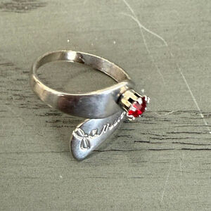 Fashion Jewelry Sterling Silver Bypass Ring with Red Garnet Stone Size 6